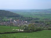 vue de Pouilly en Auxois depuis le sentier de la Madone